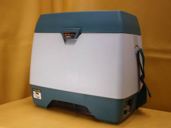 Toyota cool box that I snagged on auction.