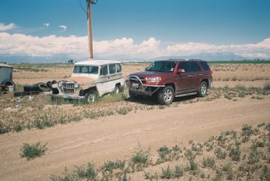 Toys 61 Jeep  13 Runner