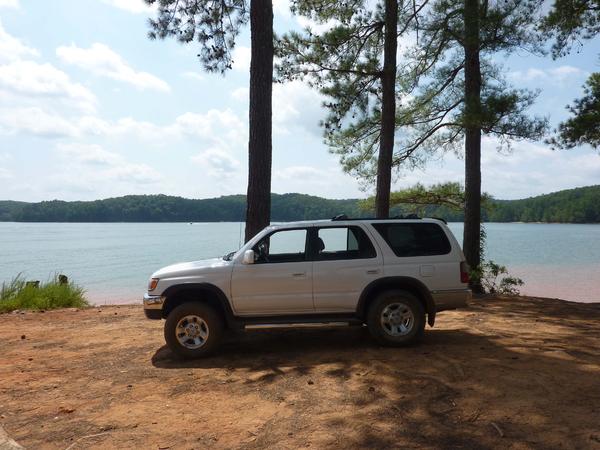 trail ends on lake allatoona