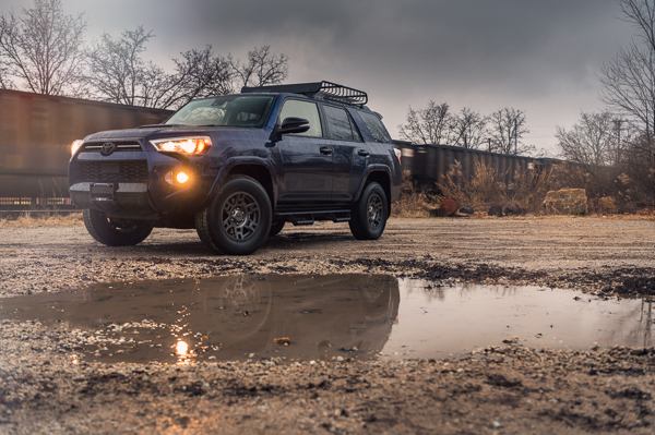 Trains, rain, 4Runner