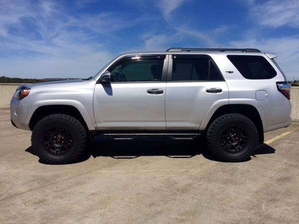 TRD Wheel + 275/70/17 Cooper Discoverer ST Maxx