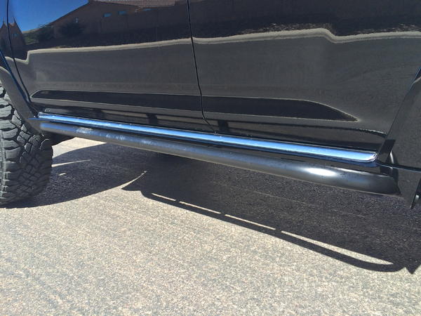 Trimmed rocker for rock sliders