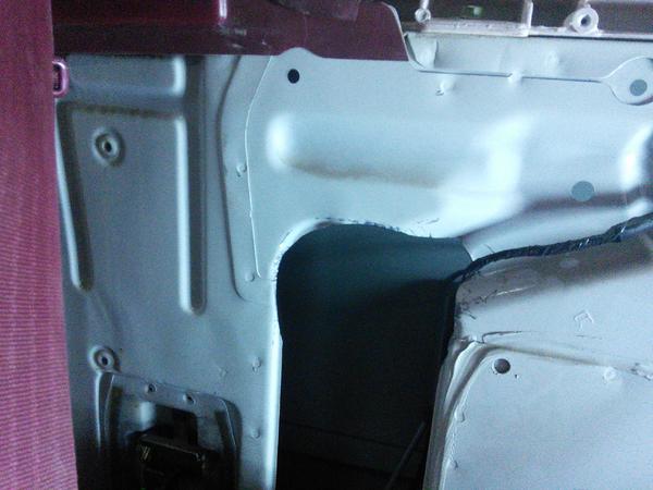 Trimmed the sheet metal to allow the 5-1/4" speaker to fit