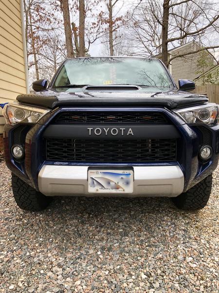 TSO grill garnish and tinted marker lights.