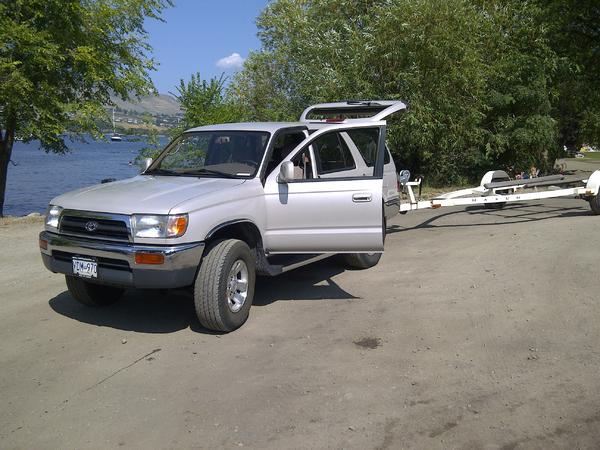 waiting to pull the boat out after a great day on the lake!