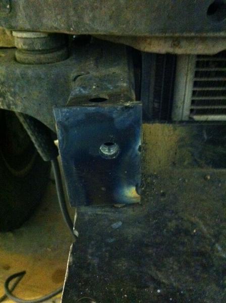 Welded mounting plate to frame end