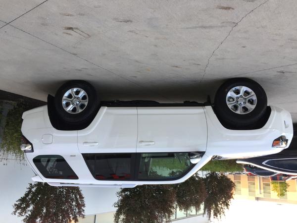 White 4Runner SR5 5th Gen