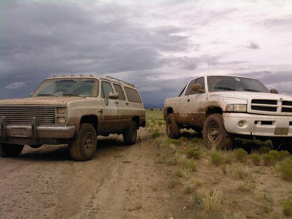 Whyty my old daily driver - '88 chevy suburban 1500 next to my boyfriend's Dodge