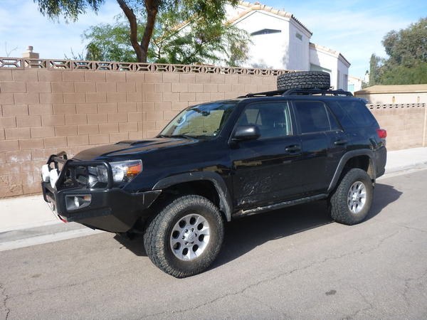 With the new RRO Adventure Rack and the full size spare finally out of the back.