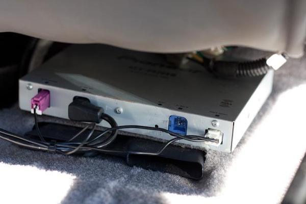 XM Receiver under passenger seat