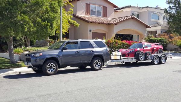 adventureman-albums--the-rhino--picture58510-rhino-pulling-aluma-7814r-trailer-lotus-exige-s-aboard.jpg