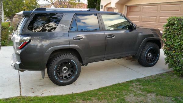 adventureman-albums--the-rhino--picture58753-method-roost-wheels-bfg-ko2-tires.jpg