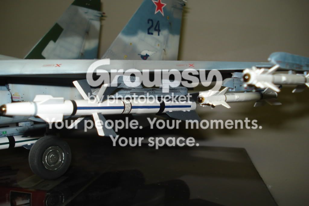 photobucketmaterial021.jpg~original