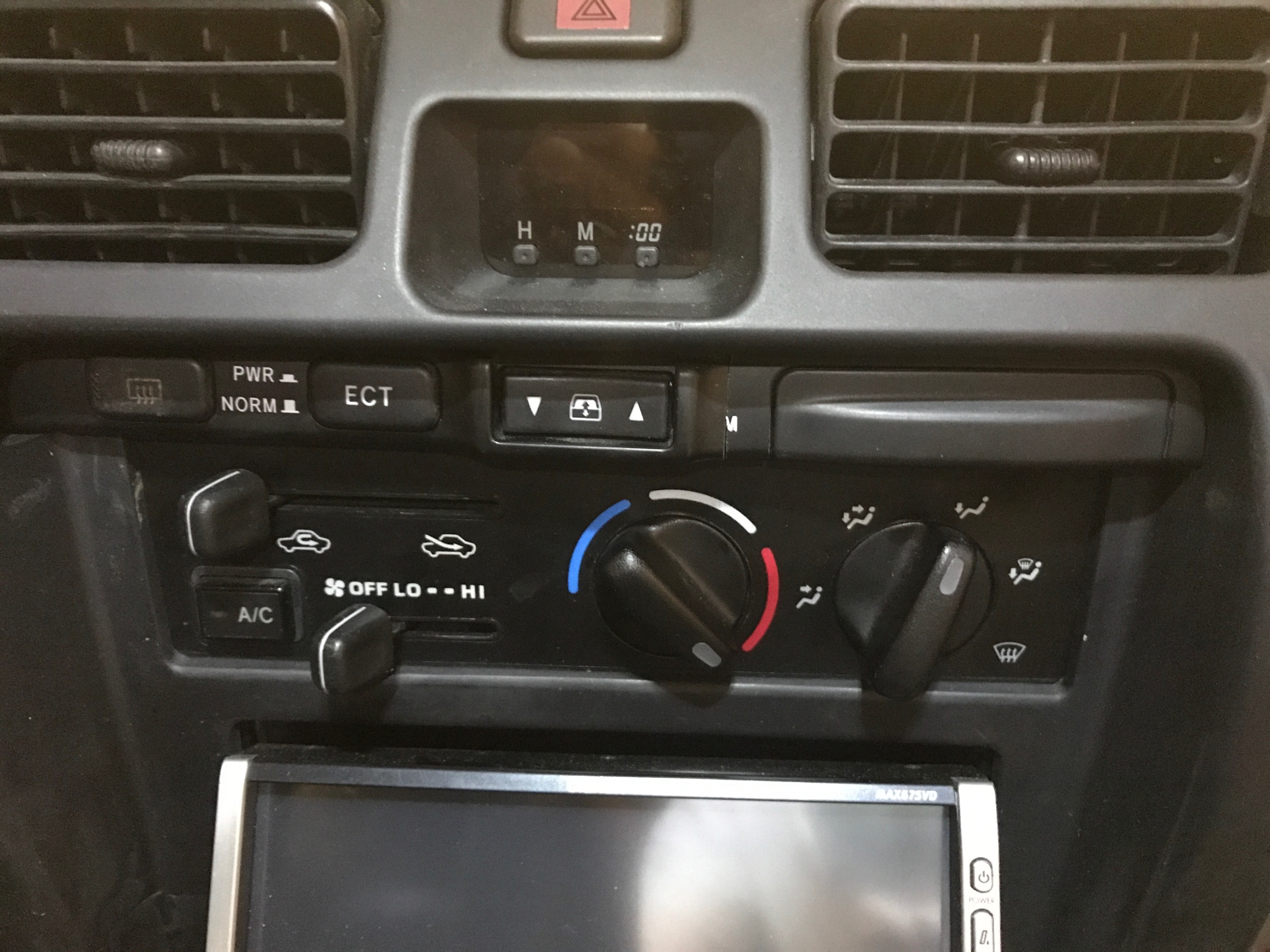 157de4fa82e57fe66cc2595e57f8af4f.jpg