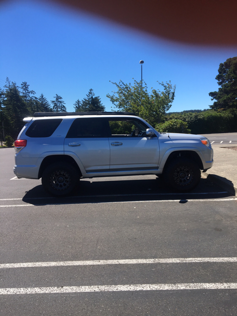 a70fd156ce03e5470b8373603bc37207.jpg