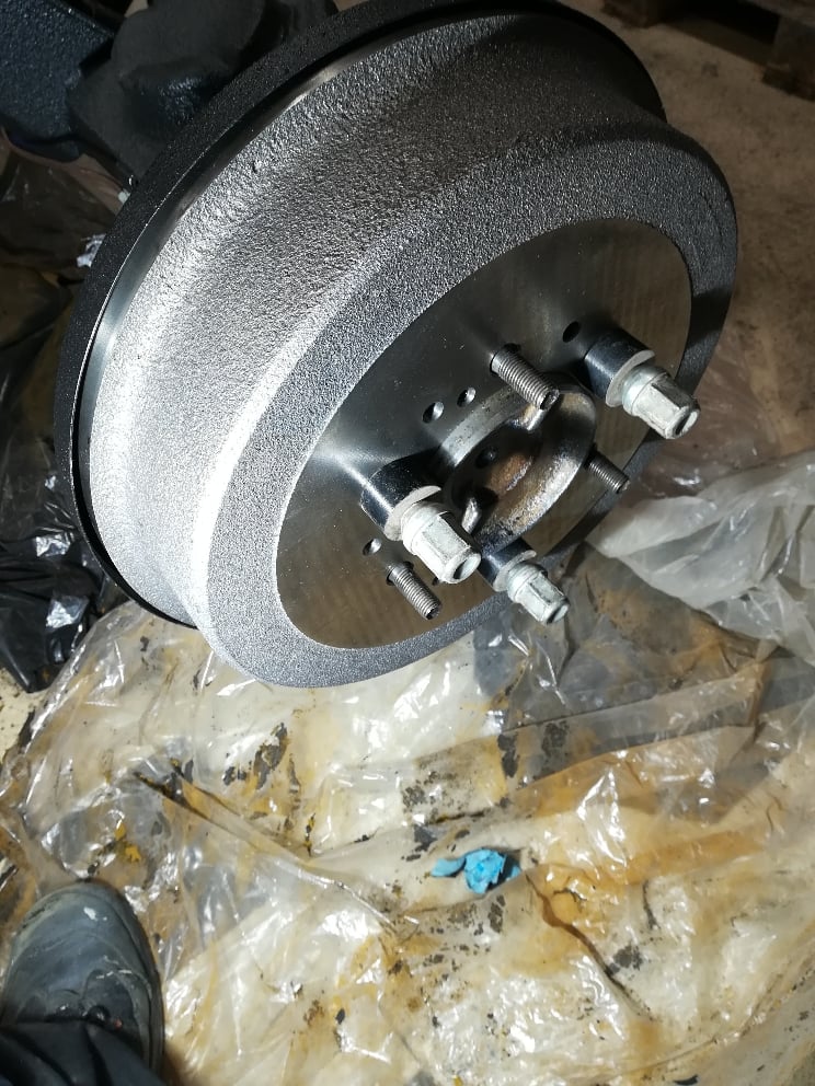 23d094b86c77124a35ece5b31393b673.jpg