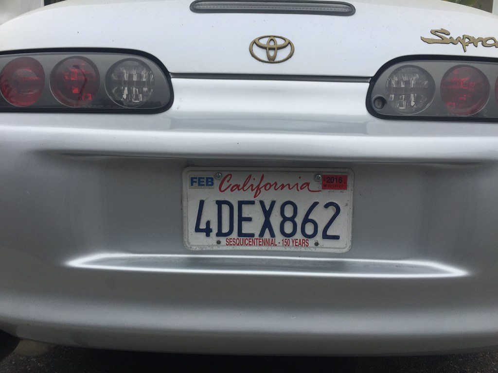 17533335298_6bf20c422d_b.jpg