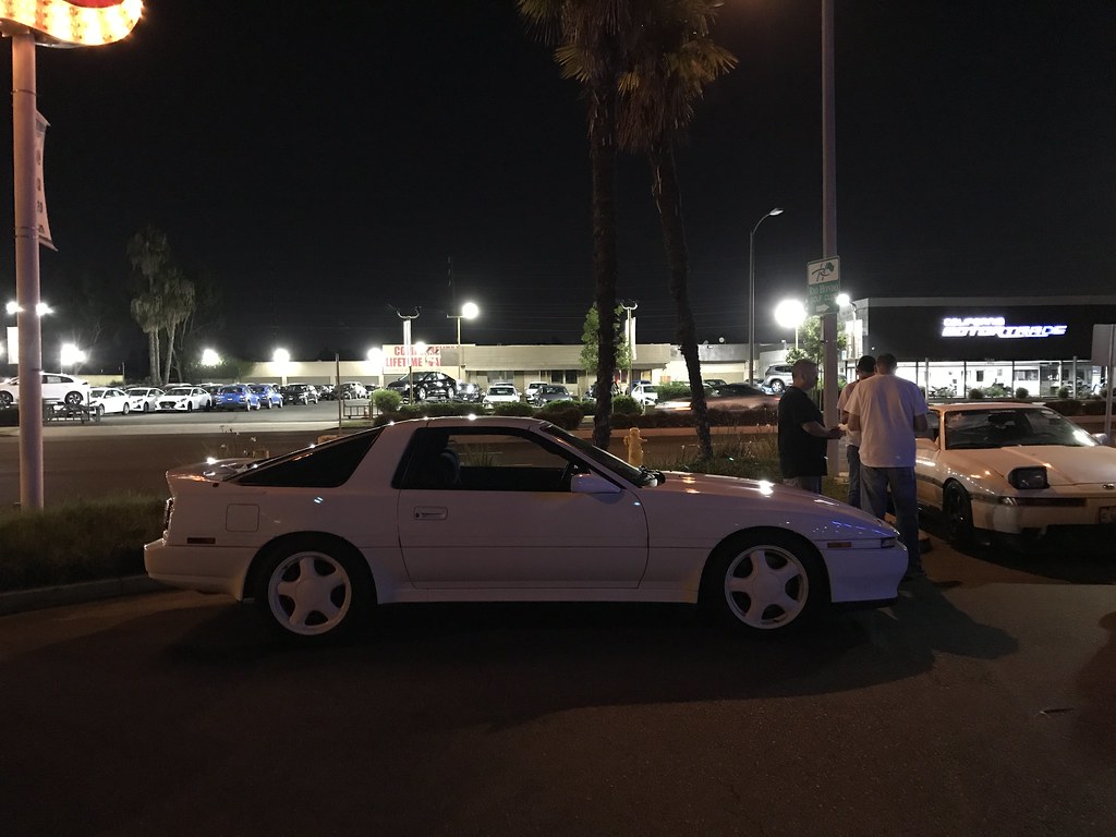 48723941358_e360fa8c4c_b.jpg