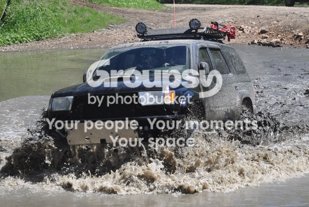 EC170B.jpg~original