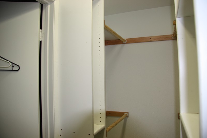 closet_011.jpg