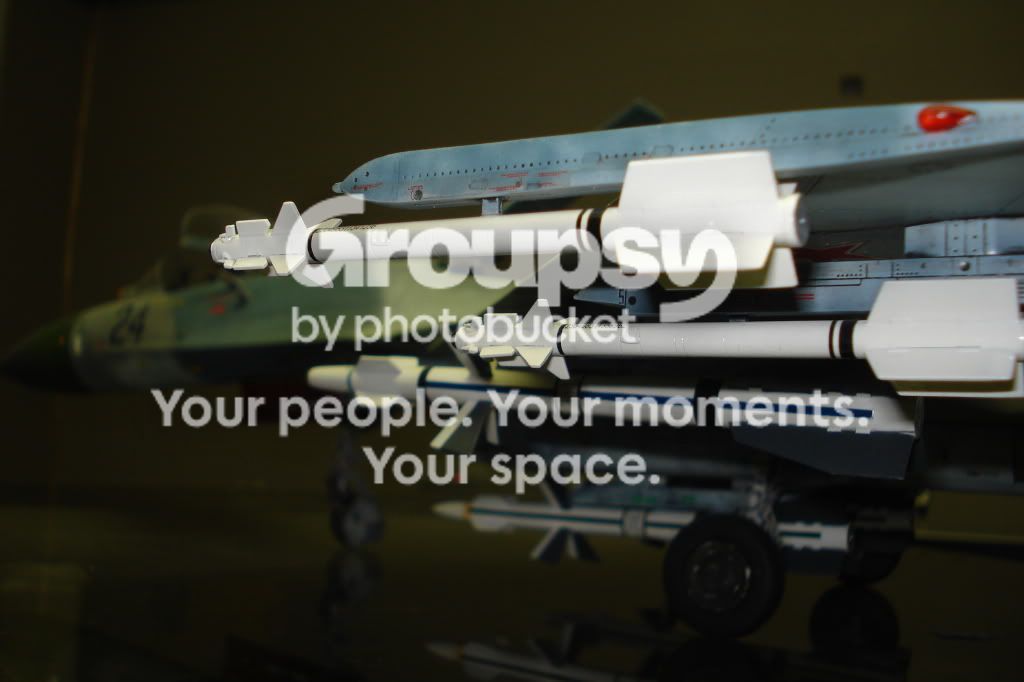 photobucketmaterial027.jpg~original