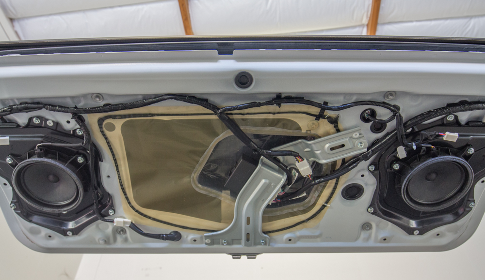 5th_Gen_SR5_4Runner_Window_Tint_03.jpg
