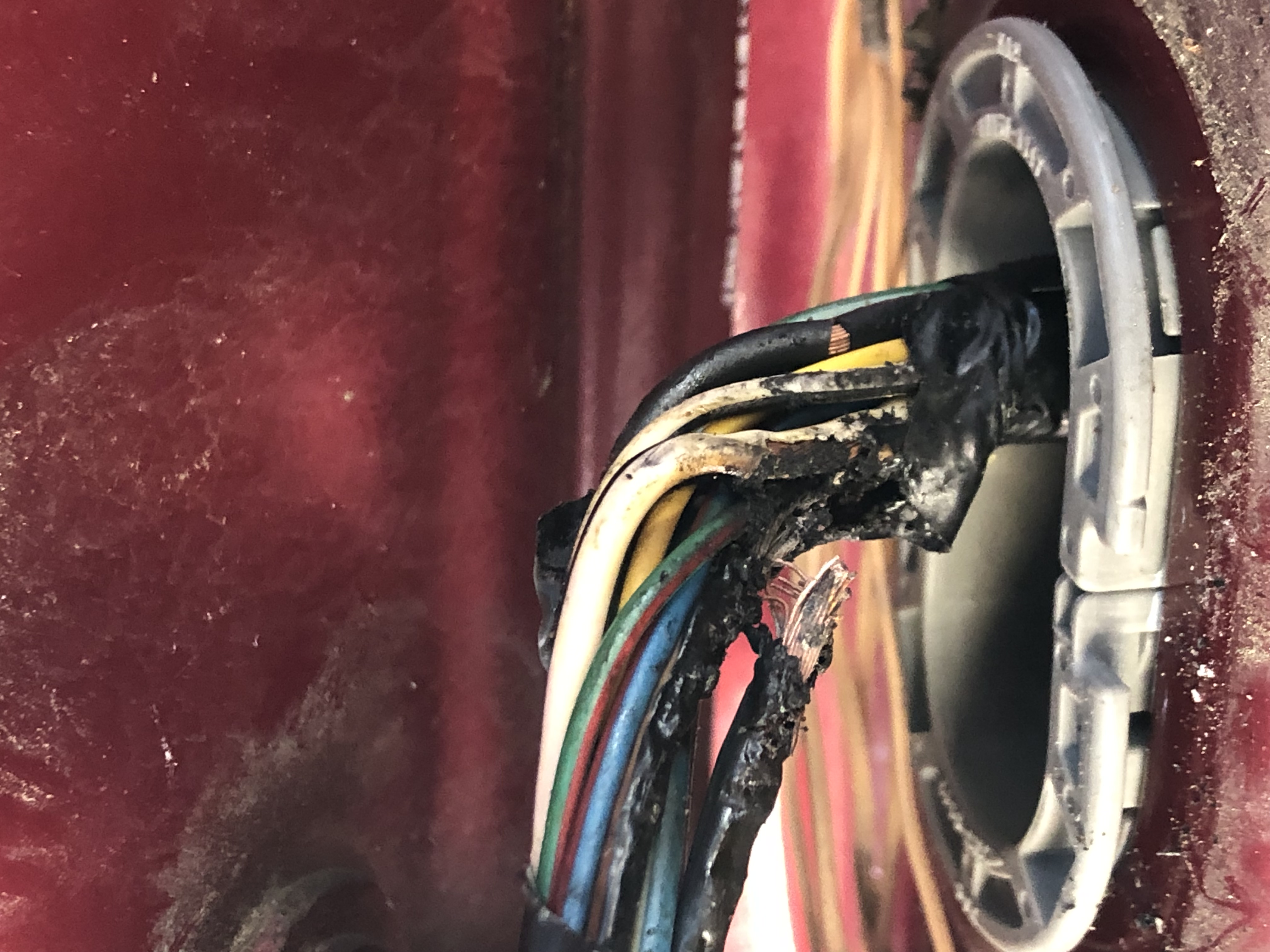 T4R.Wire1.jpg