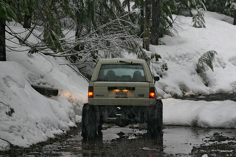 elklakesnow08.jpg