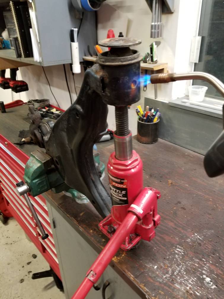 98fb36500408fe00b6bbc0f1a4a8d33b.jpg