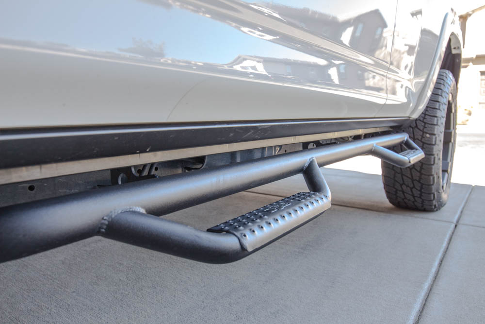 Trail_4Runner_N-Fab_Hooped_Nerf_Bars_01.jpg