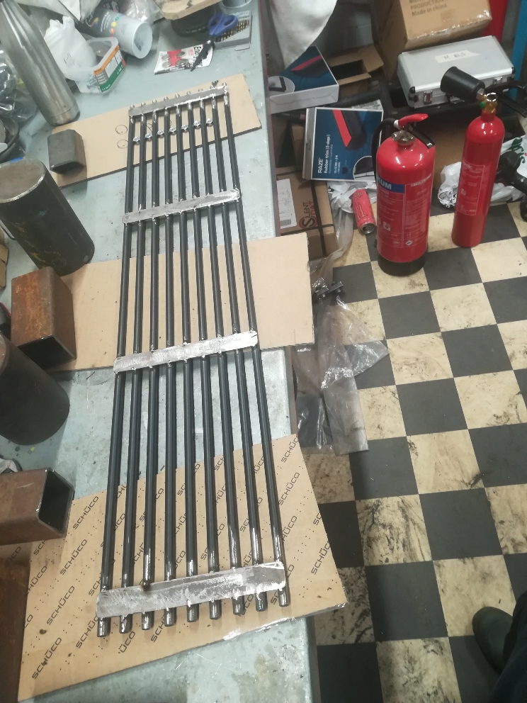 b3def10003cc09c806c29d2f693e02ae.jpg