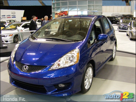 2009-honda-fit-03.jpg