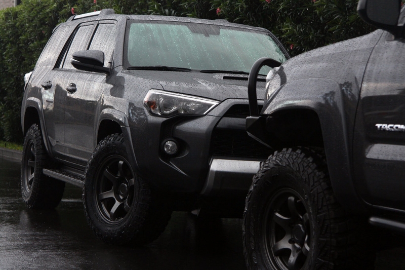 bullaculla-4Runner-and-Tacoma.jpg