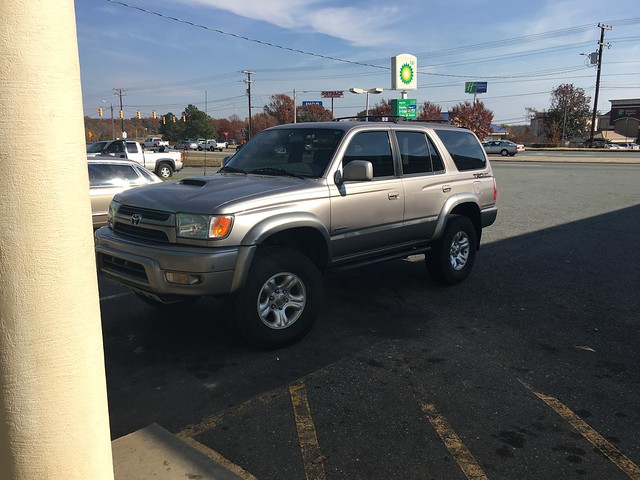 31579311315_80ae2b6cf2_z.jpg