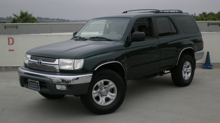 35351993200_4e15d0476f_b.jpg