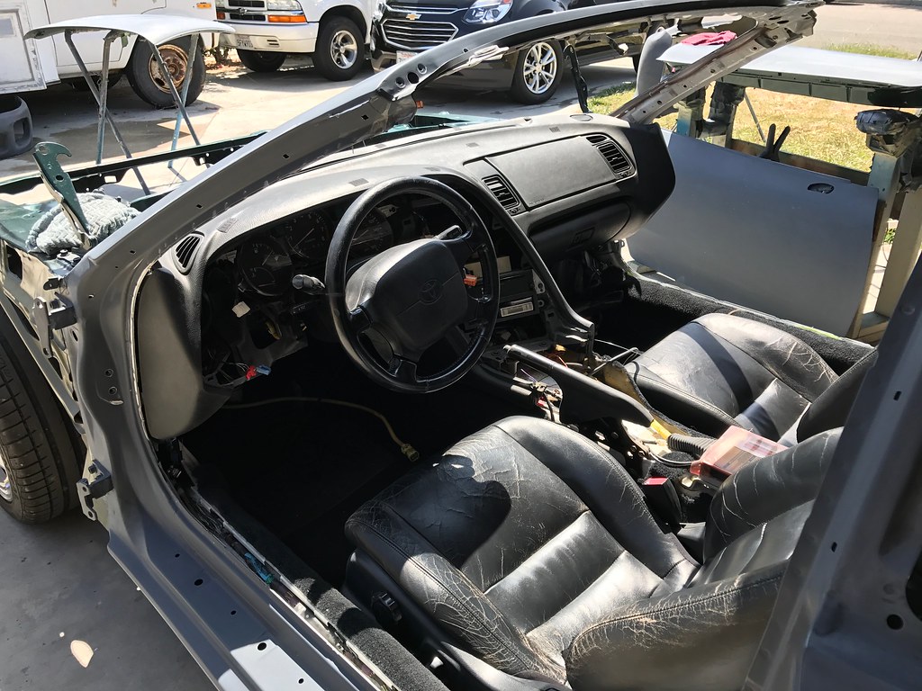 30586887938_489001d15e_b.jpg