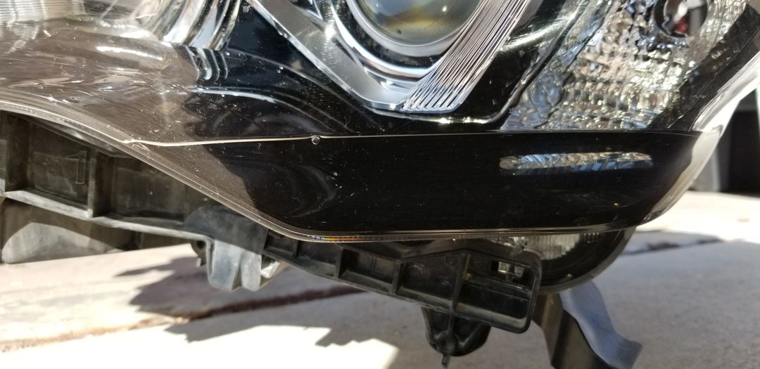 headlight_01.jpg