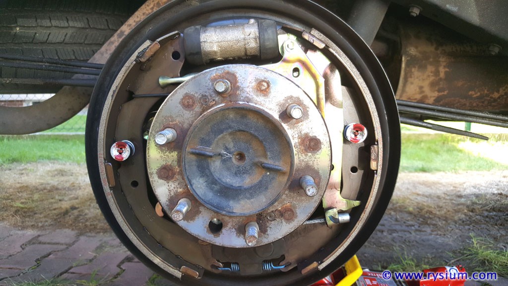rear-brakes-04.jpg