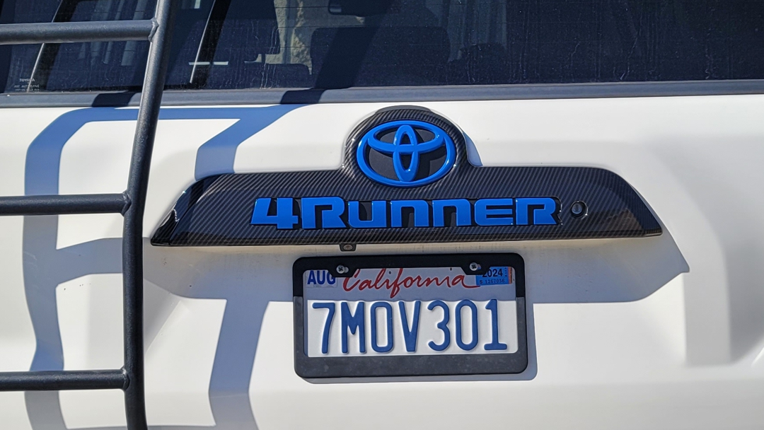 4runner_tailgate_hatch_cover_001.jpg
