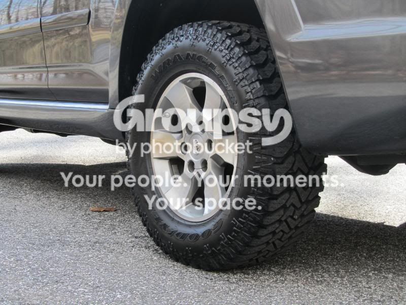 NewTires2013025_zps5af94af4.jpg~original