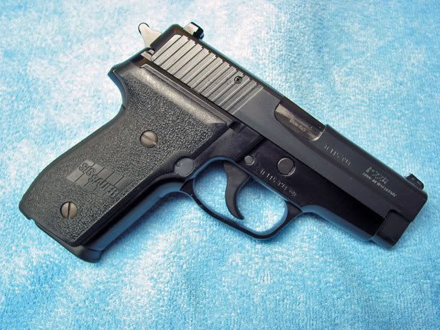 Sig228.jpg~original