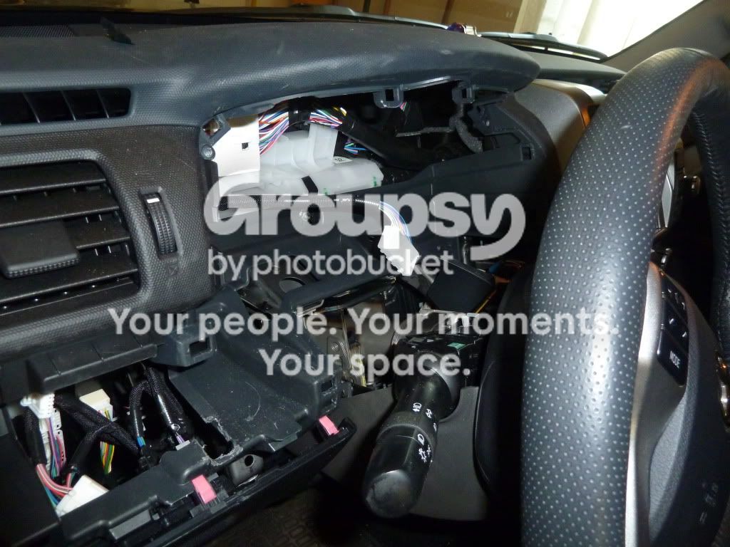 seatbeltlight2.jpg~original