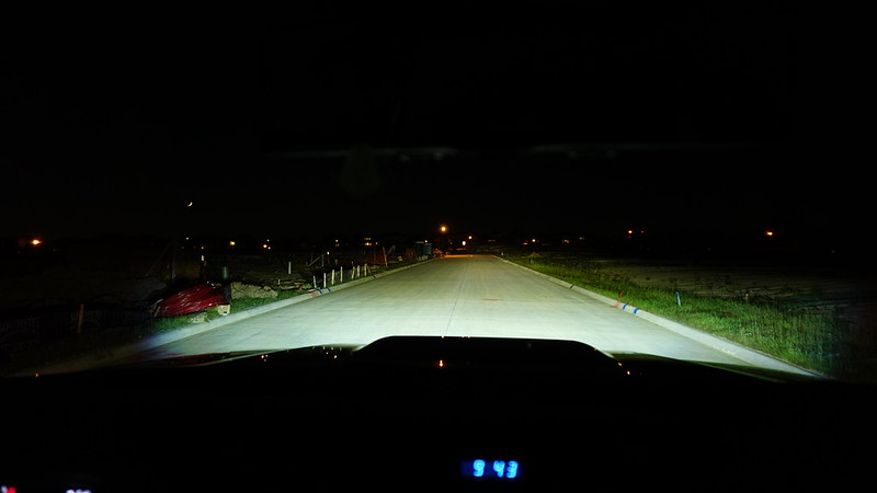 27478976796_d390f197bf_c.jpg