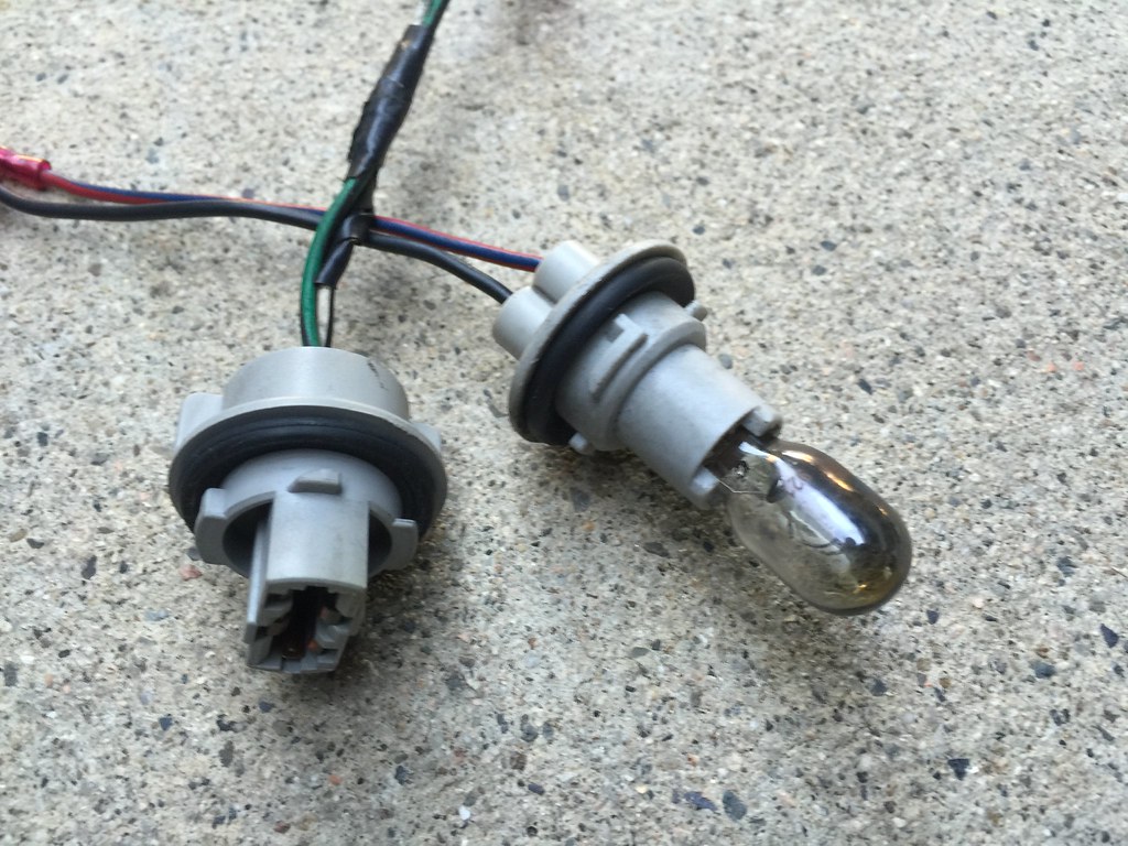 26569157365_30cc1a0dac_b.jpg